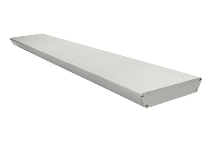 Aluminiumstufe rutschhemmend inkl. 2 Deckel und Schrauben - Ausführung: Edelstahloptik, Breite: 1200 mm, Tiefe: 270 mm