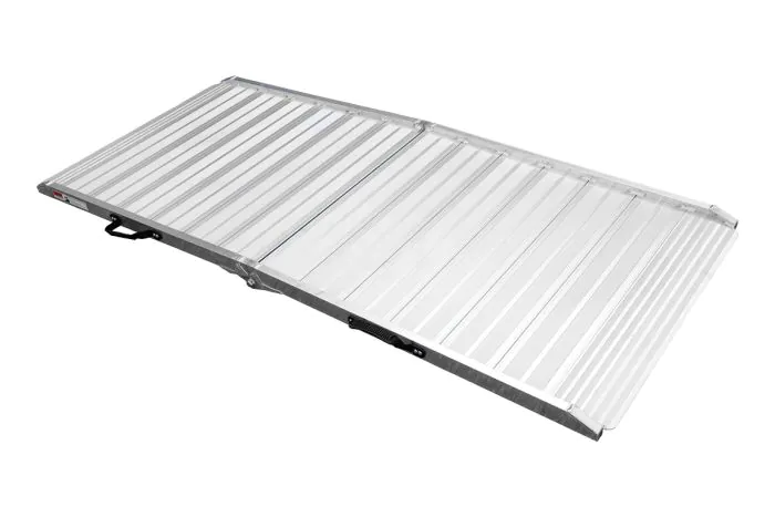 Alu Auffahrtsrampe klappbar - Breite: 90 cm, Länge: 2,13 m, max. Belastbarkeit *: 400 kg