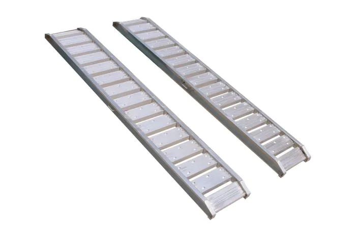 Aluminium Auffahrtsrampe PRO max. Belastbarkeit Paar*: 2400 kg