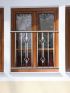 Fenstergitter Prag in Edelstahl, vormontiert - Breite: 108 - 120 cm, Höhe: 100 cm