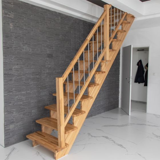 Bausatztreppe Graz - Breite: 800 mm, Holzart: Buche lackiert